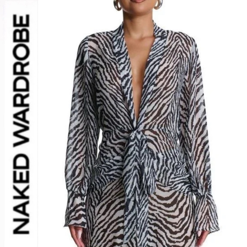 Naked Wardrobe 🖤🤍 Plunge Tie Front sheer zebra print top